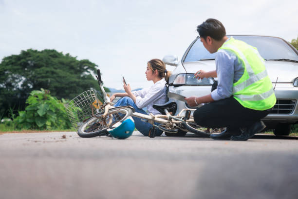 Handle Your Claim Smoothly with an Injury Attorney